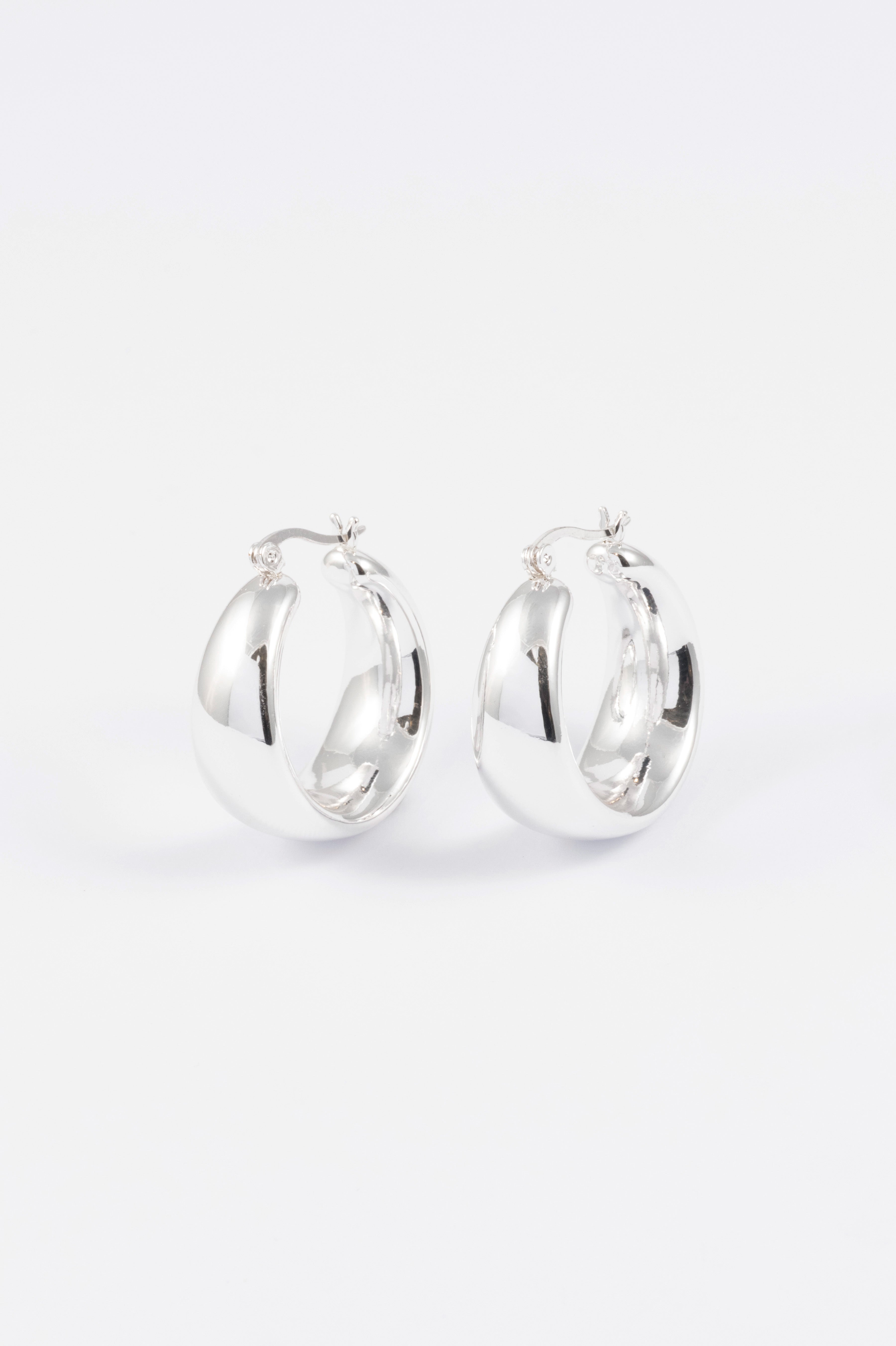 SILVER POLISHED CHUBBY HINGED HOOP EARRING