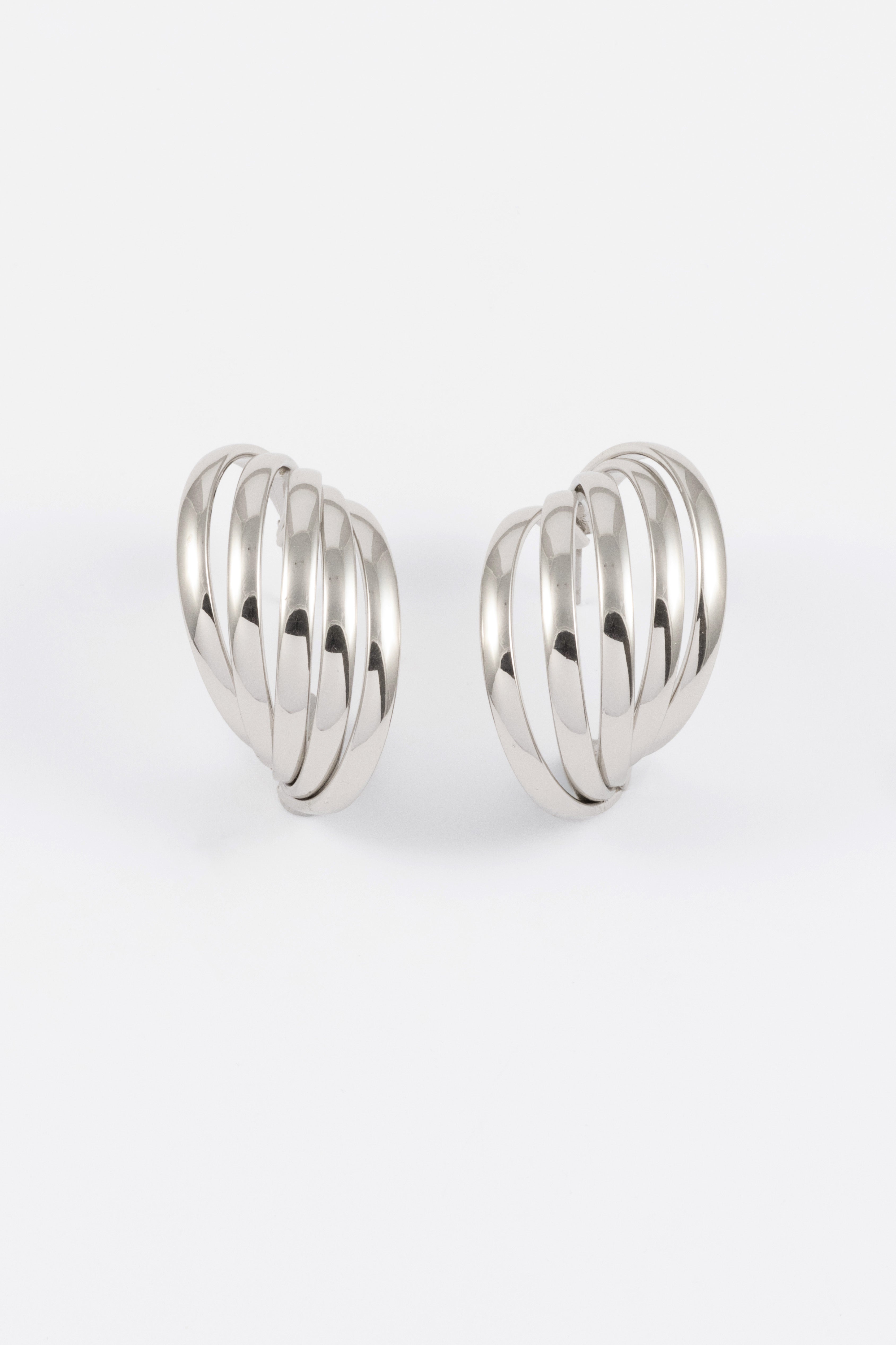SILVER POLISHED WIRE C-SHAPED HOOP EARRING