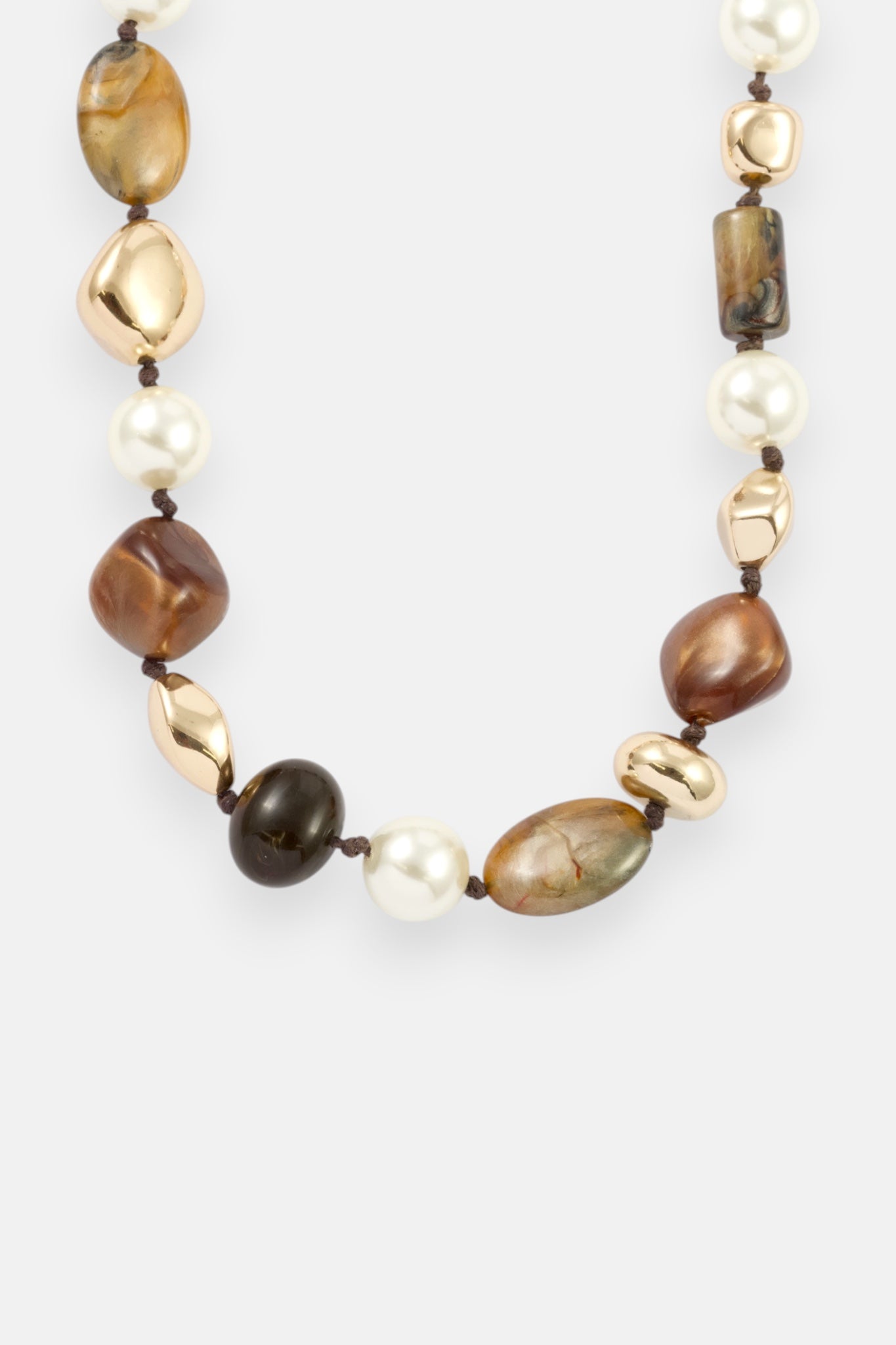BROWN AND PEARL BEADED NECKLACE