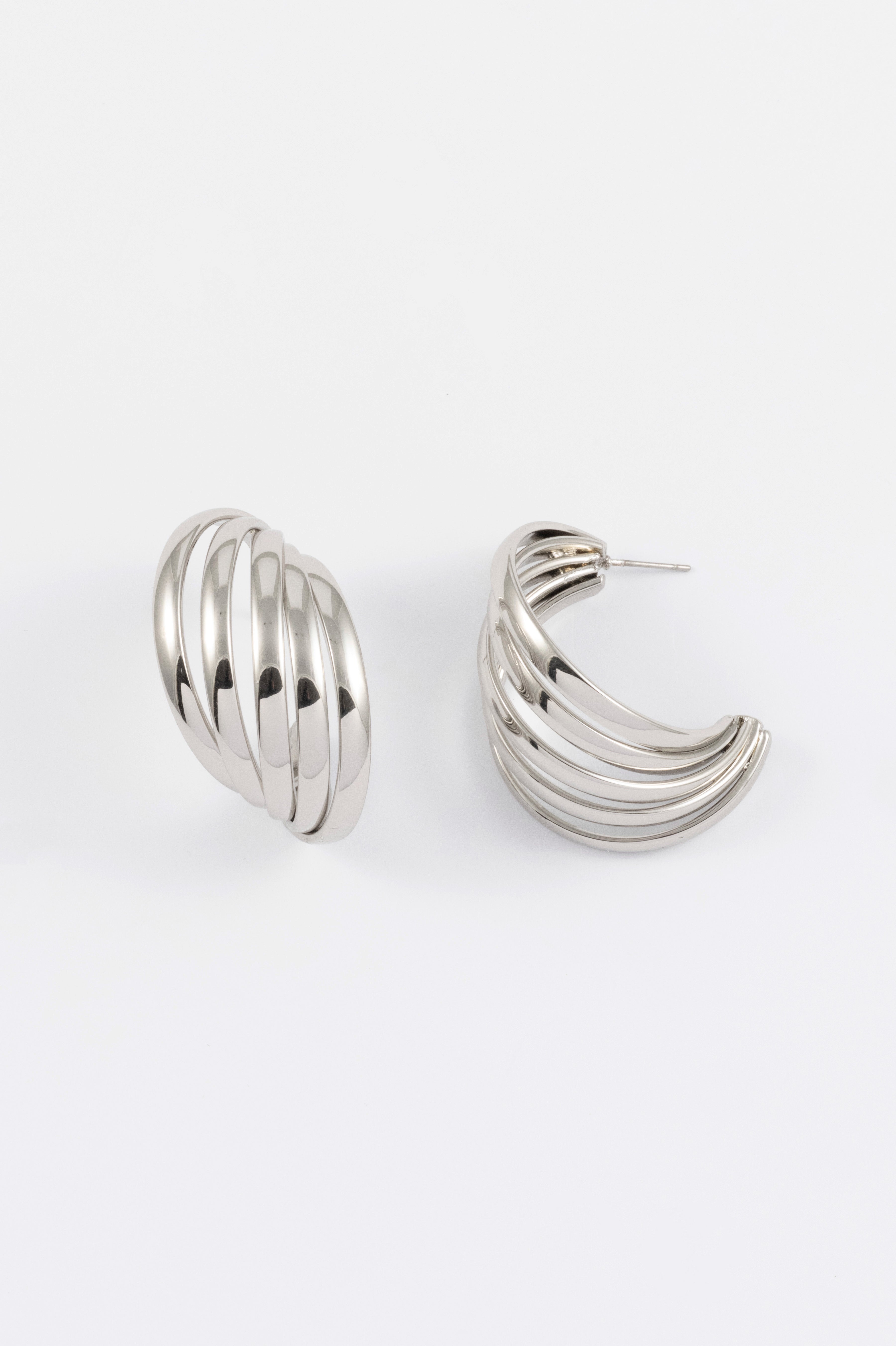 SILVER POLISHED WIRE C-SHAPED HOOP EARRING