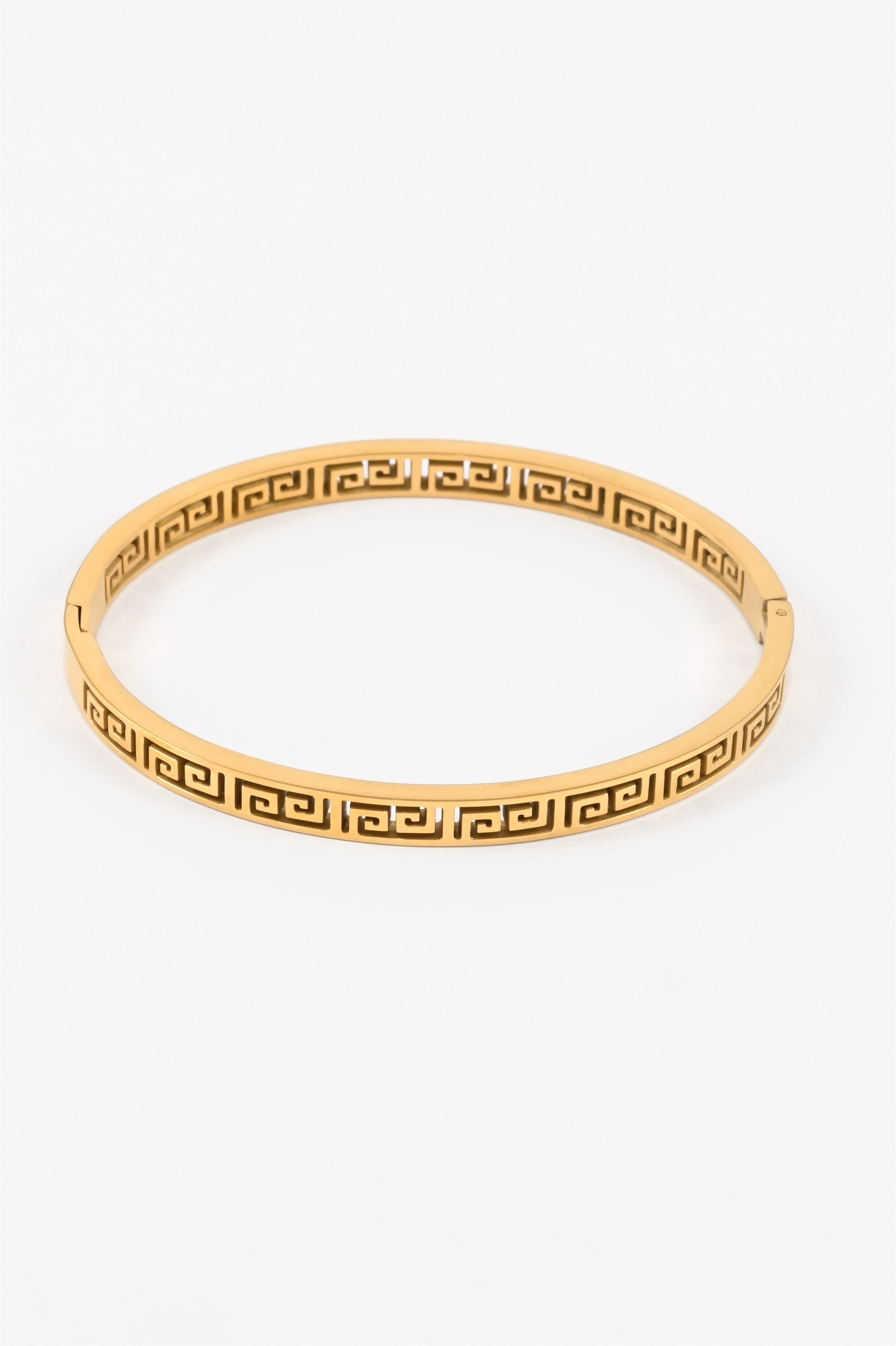 WATERPROOF GOLD ETCHED DETAIL HINGED BANGLE