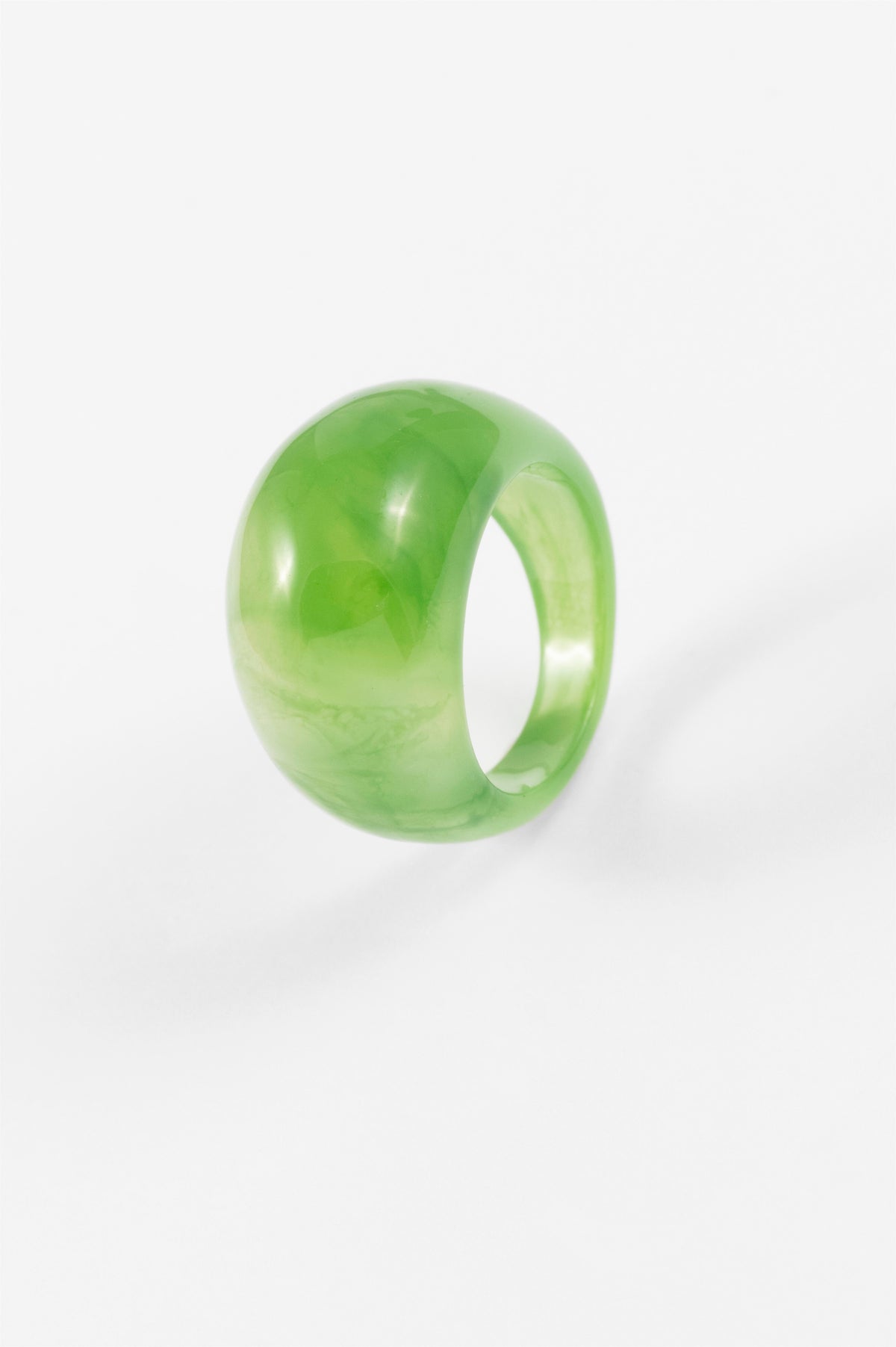 GREEN ORGANIC RESIN RING - ML