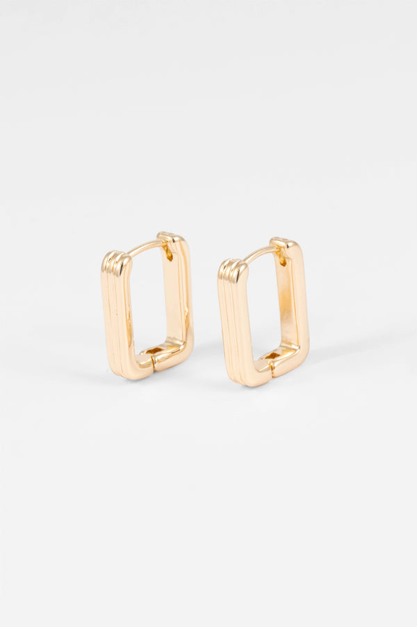 GOLD RECTANGLE RIBBED EARRING