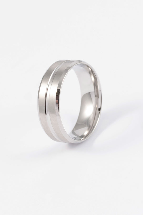RHODIUM RIBBED BAND RING - ML