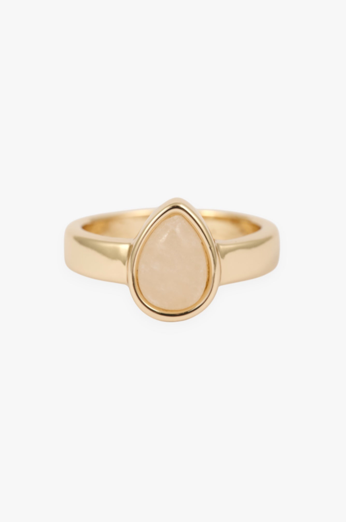 GOLD RESIN TEARDROP RING - SM